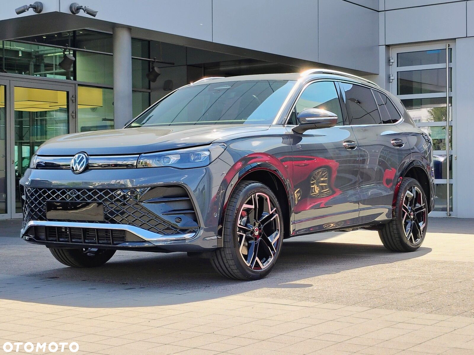 Volkswagen Tiguan - 3
