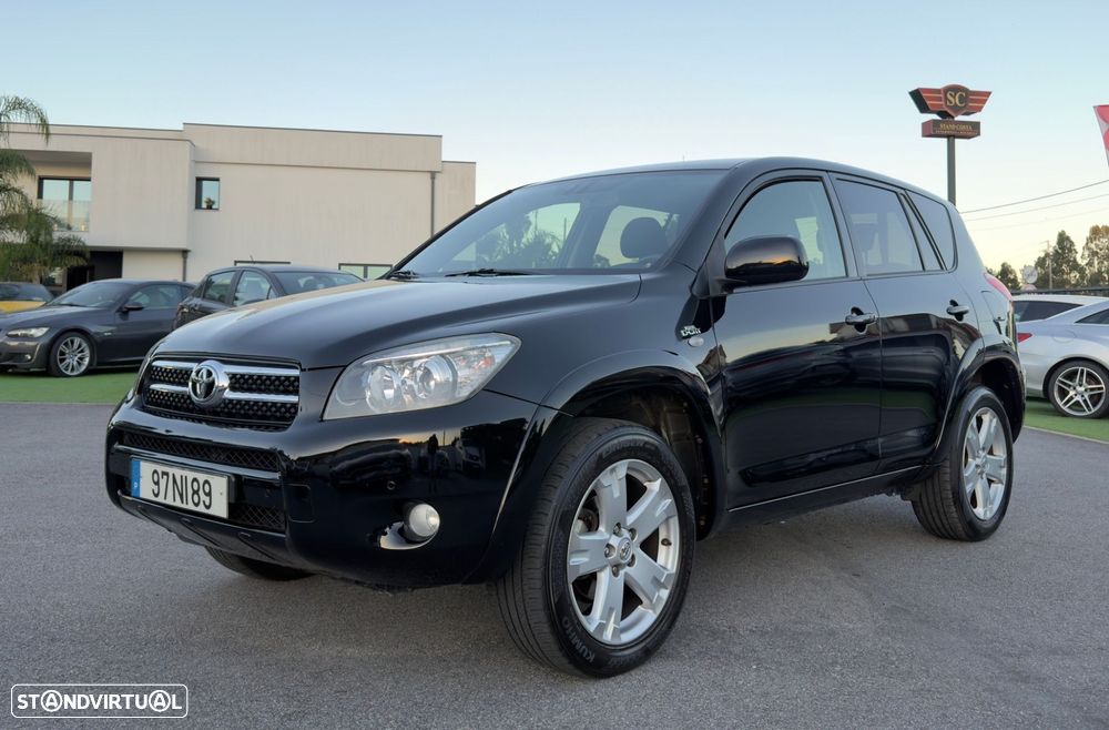 Toyota RAV4 2.2 D-4D X - 11