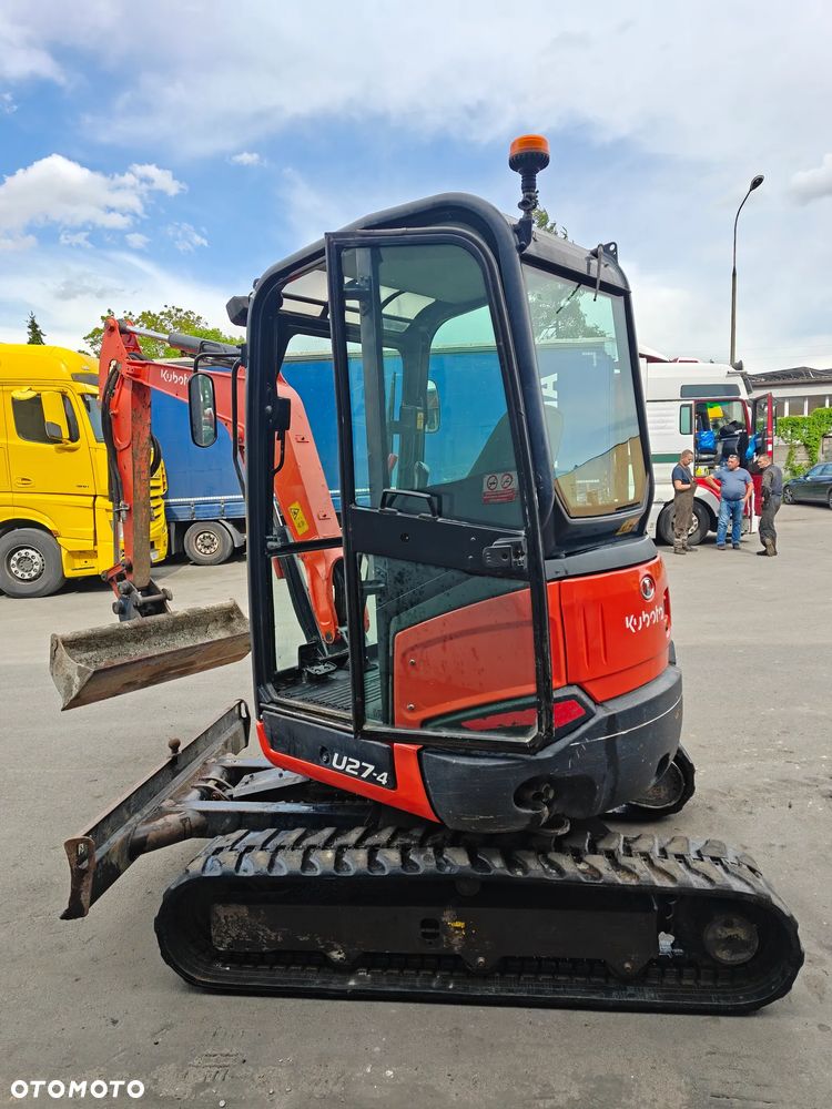 Kubota U-27 - 7