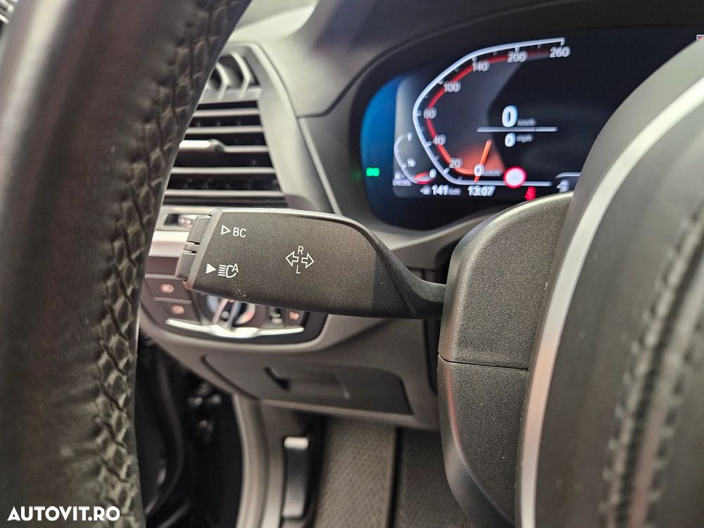 BMW X3 xDrive20d AT M Sport - 33