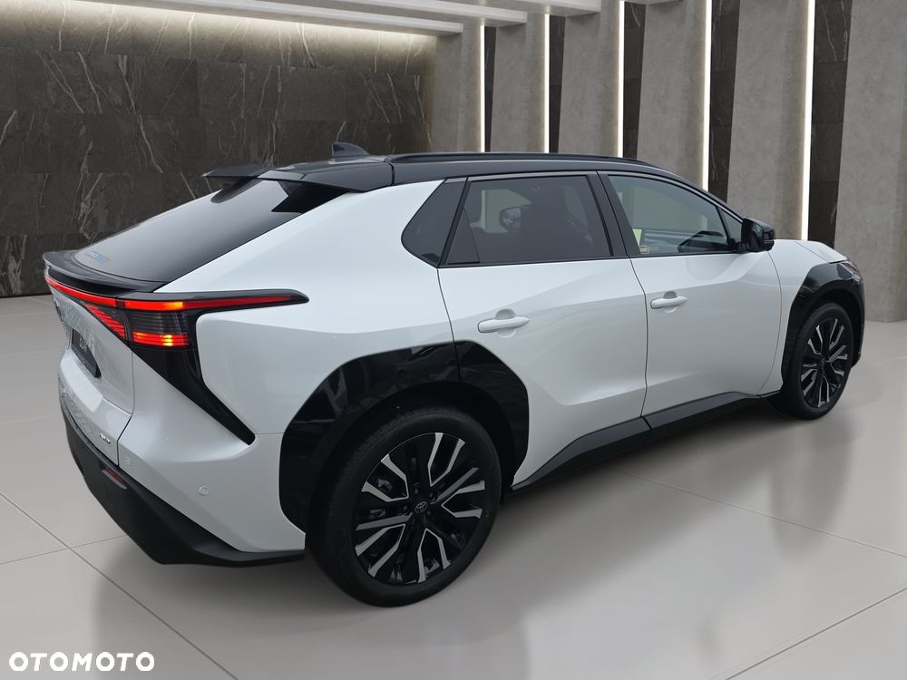 Toyota bZ4X 73.1kWh 4x4 Executive - 6