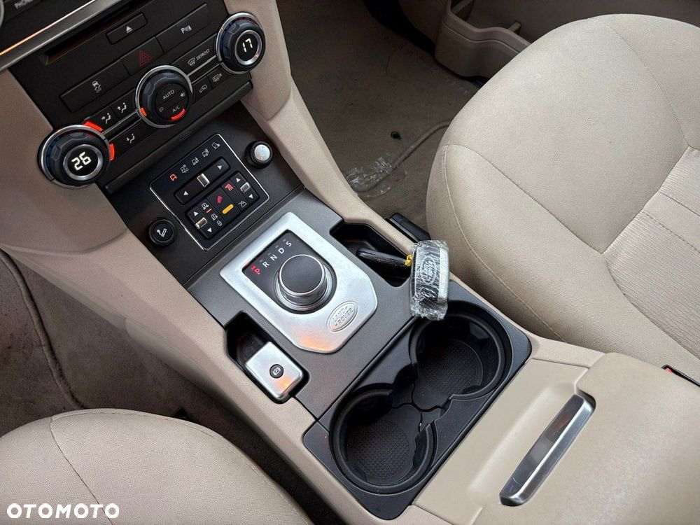 Land Rover Discovery - 18