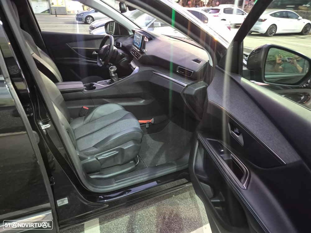 Peugeot 5008 1.2 PureTech Allure Pack - 10