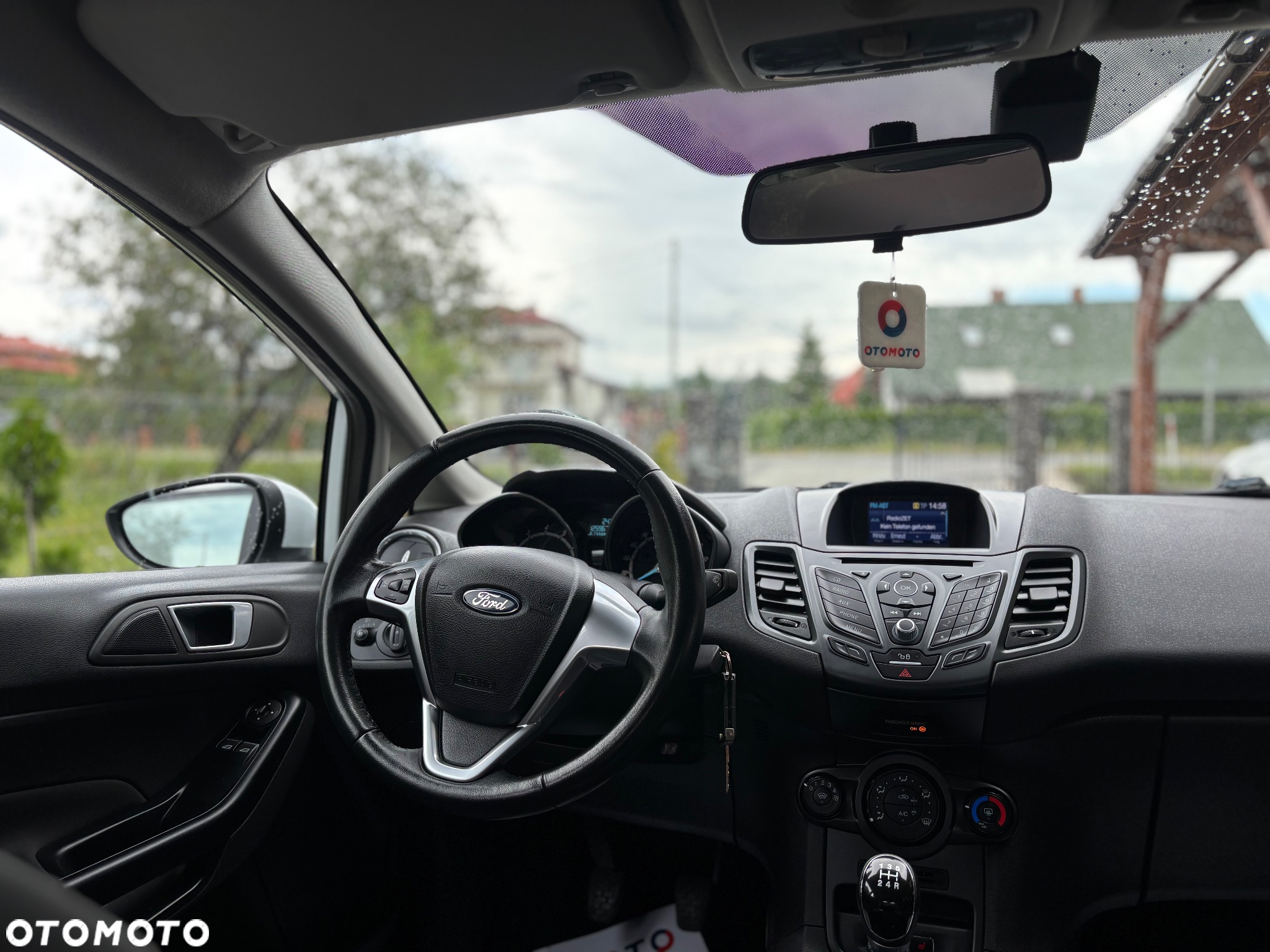Ford Fiesta - 18