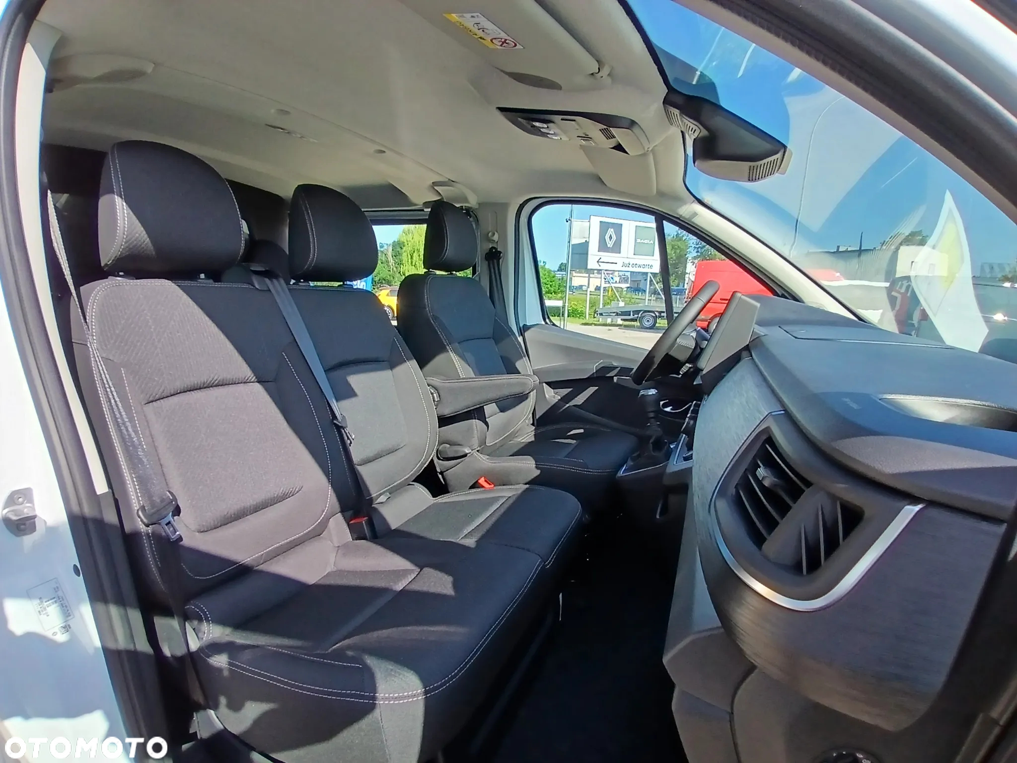 Renault Trafic - 13