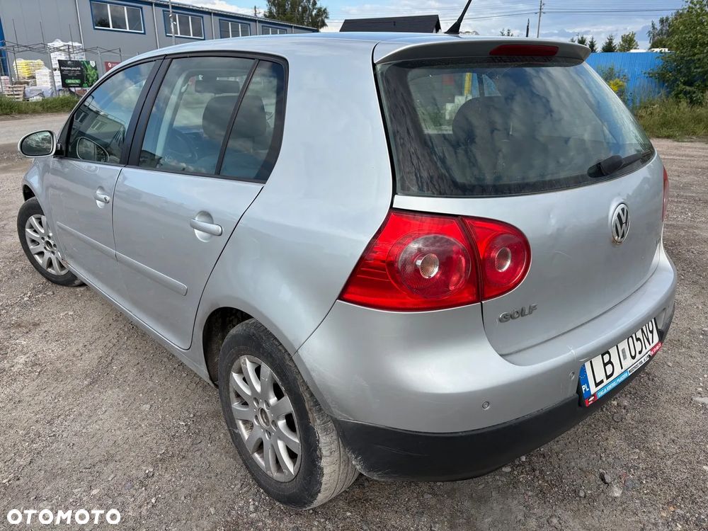 Volkswagen Golf 1.9 TDI DPF Trendline - 6