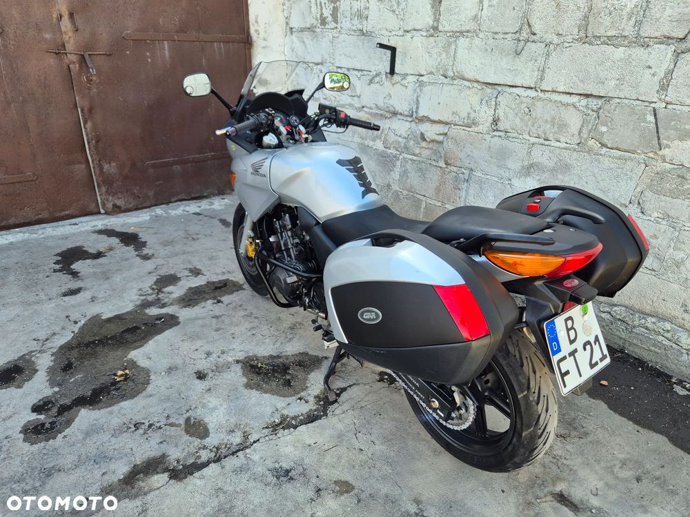 Honda CBF - 18