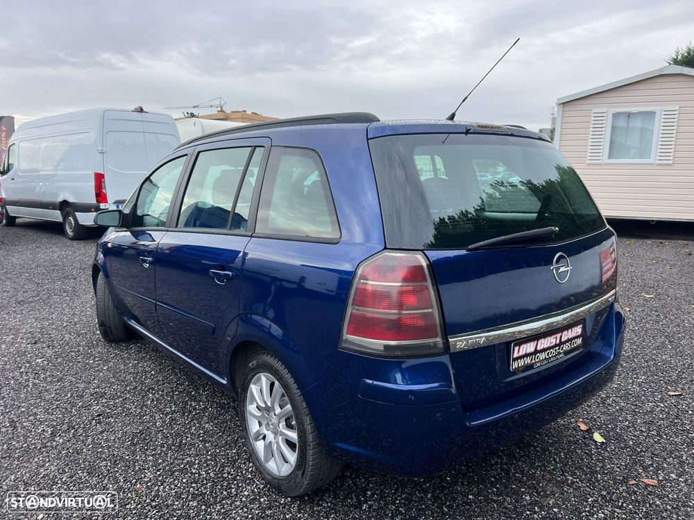 Opel Zafira 1.9 CDTI Enjoy - 4