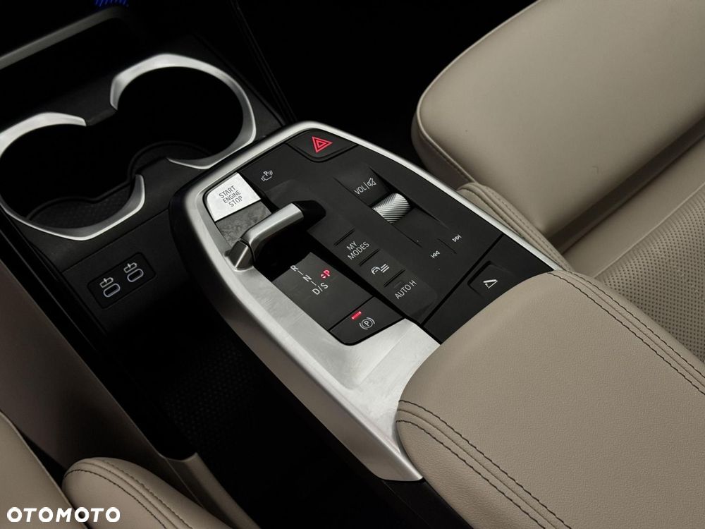 BMW X1 - 22
