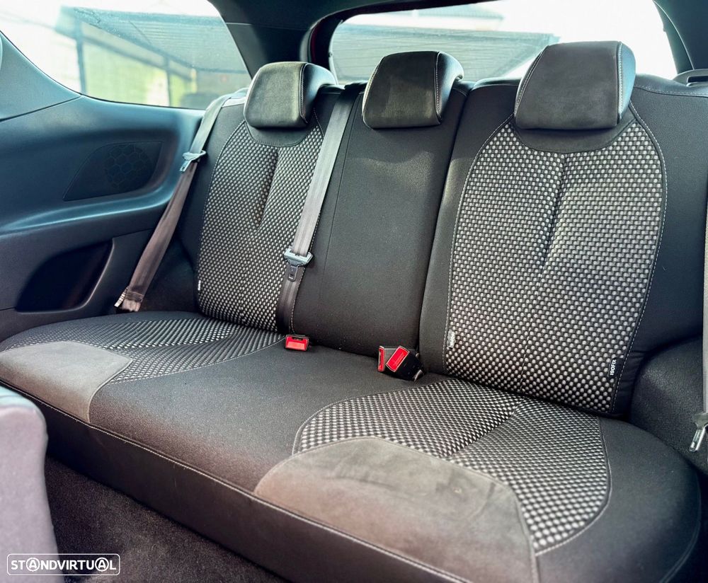 Citroën DS3 1.6 HDi Airdream Sport Chic - 8