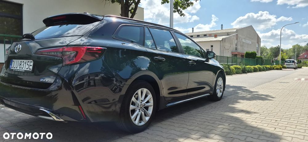 Toyota Corolla - 4