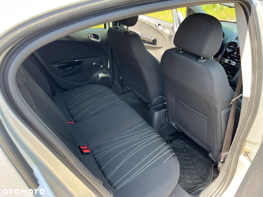 Opel Corsa - 14