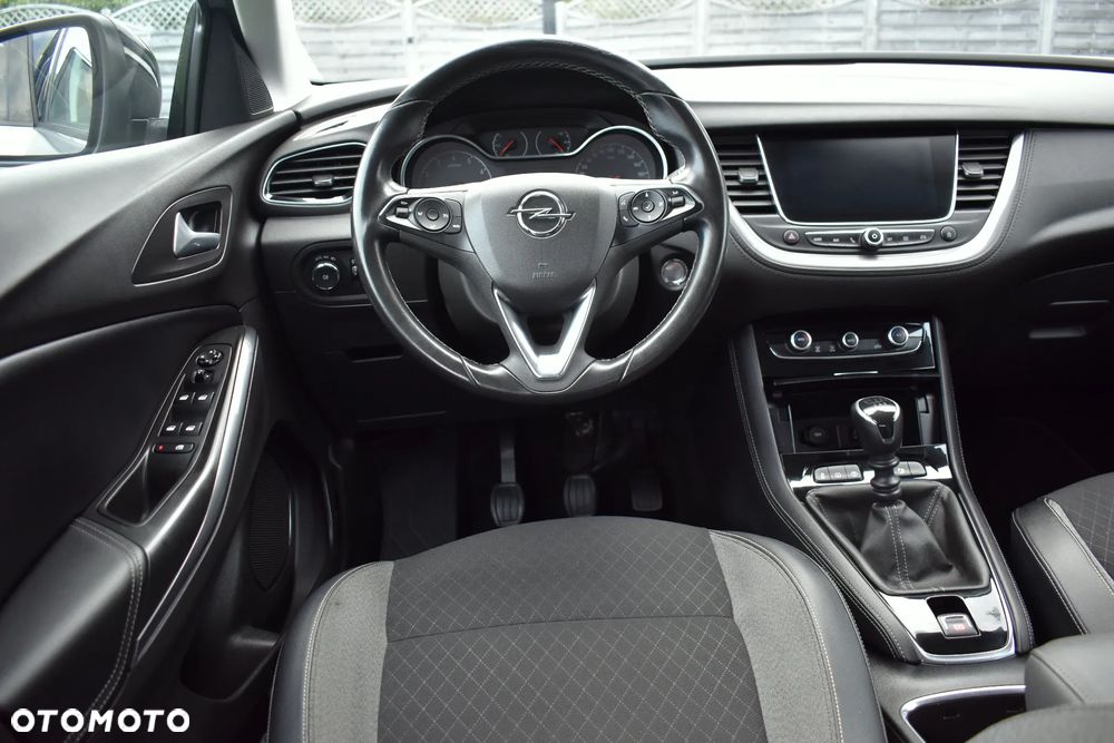 Opel Grandland X 1.2 Start/Stop Edition - 26