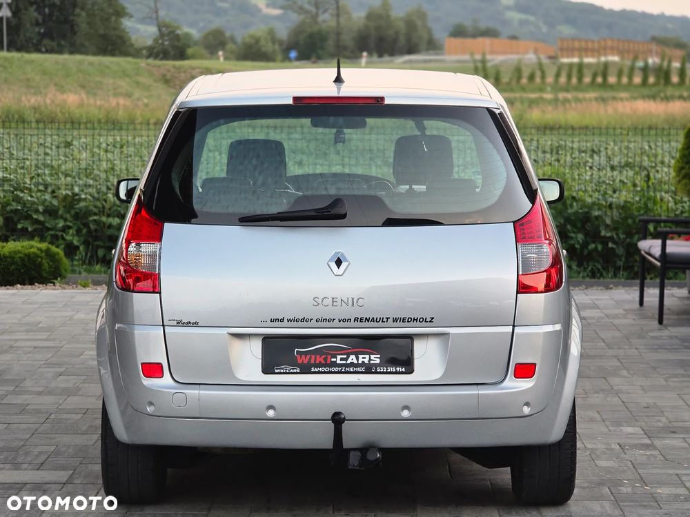Renault Scenic 2.0 16V Luxe Expression - 17