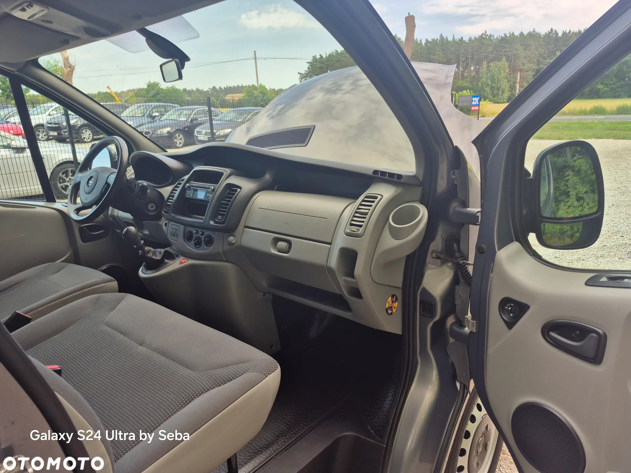 Opel Vivaro L1H1 Tour Cosmo - 25