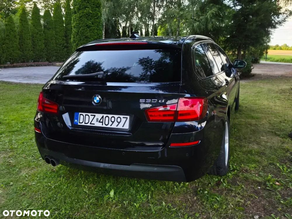 BMW 5 Series 2011 photo 5