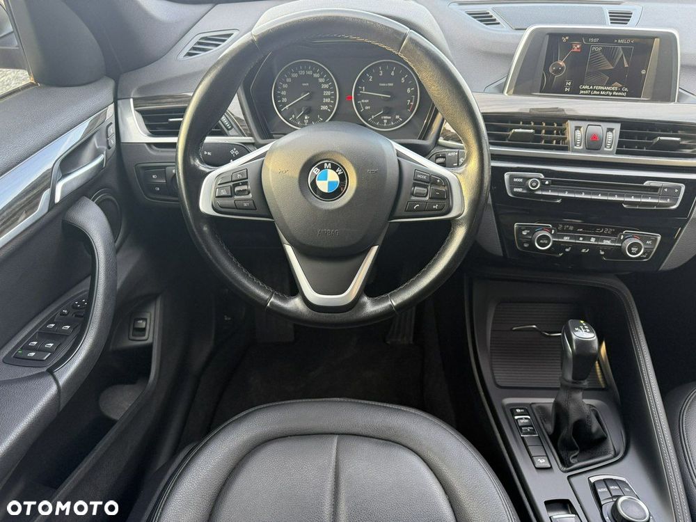 BMW X1 xDrive28i - 4