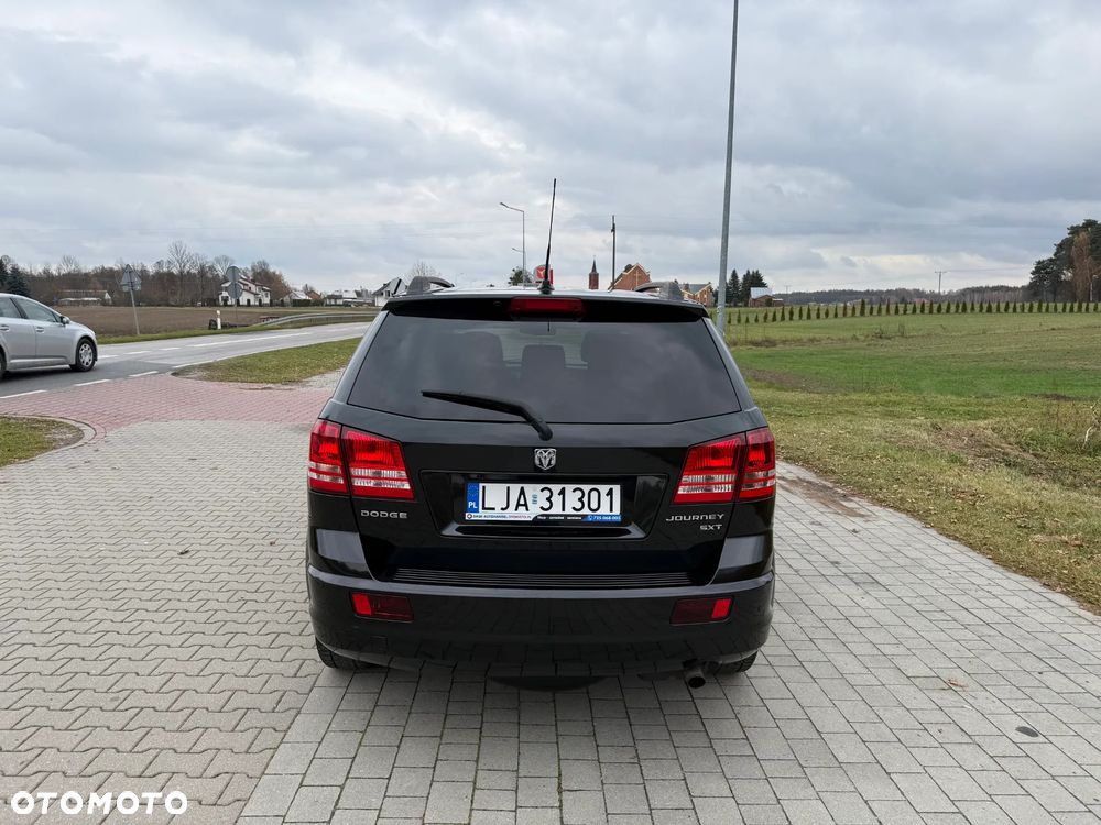 Dodge Journey - 4