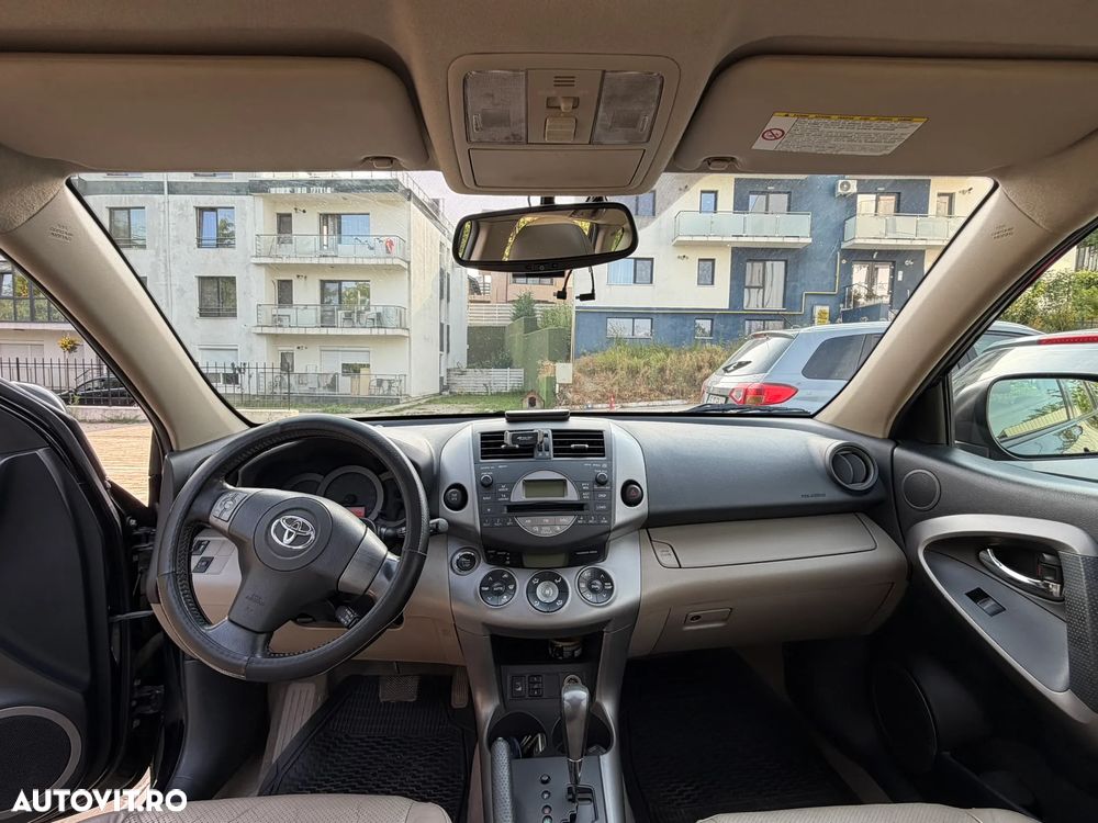 Toyota RAV4 2.0 Aut Executive - 14