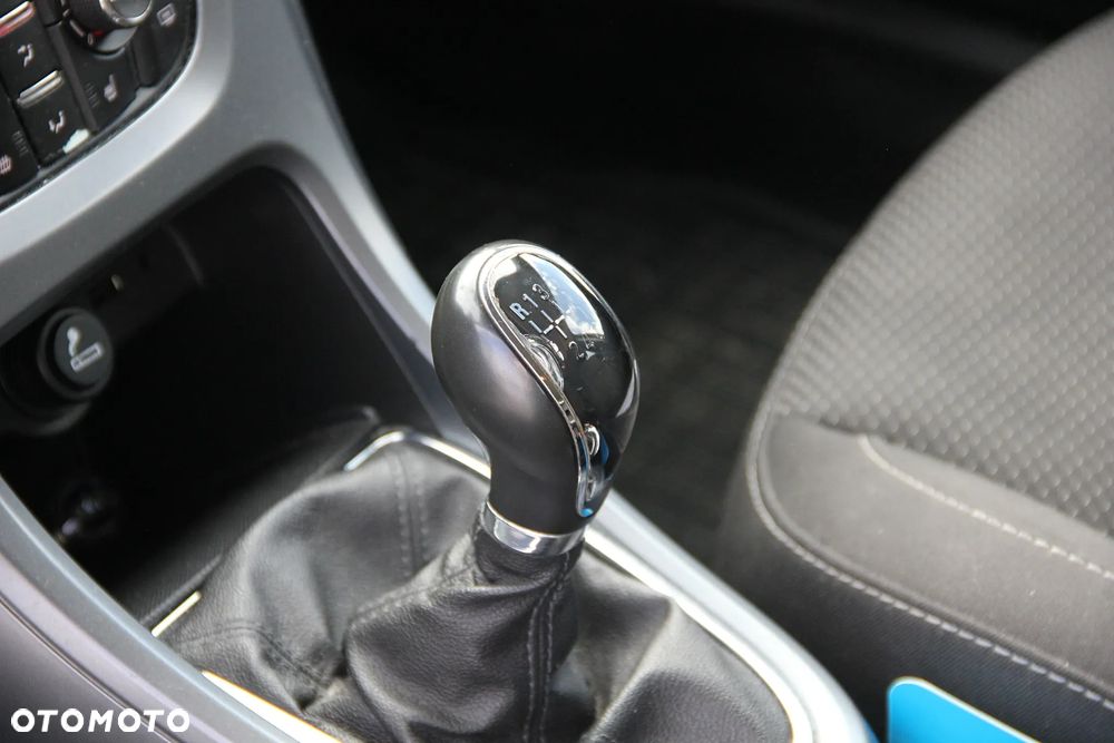 Opel Astra 1.7 CDTI DPF - 7