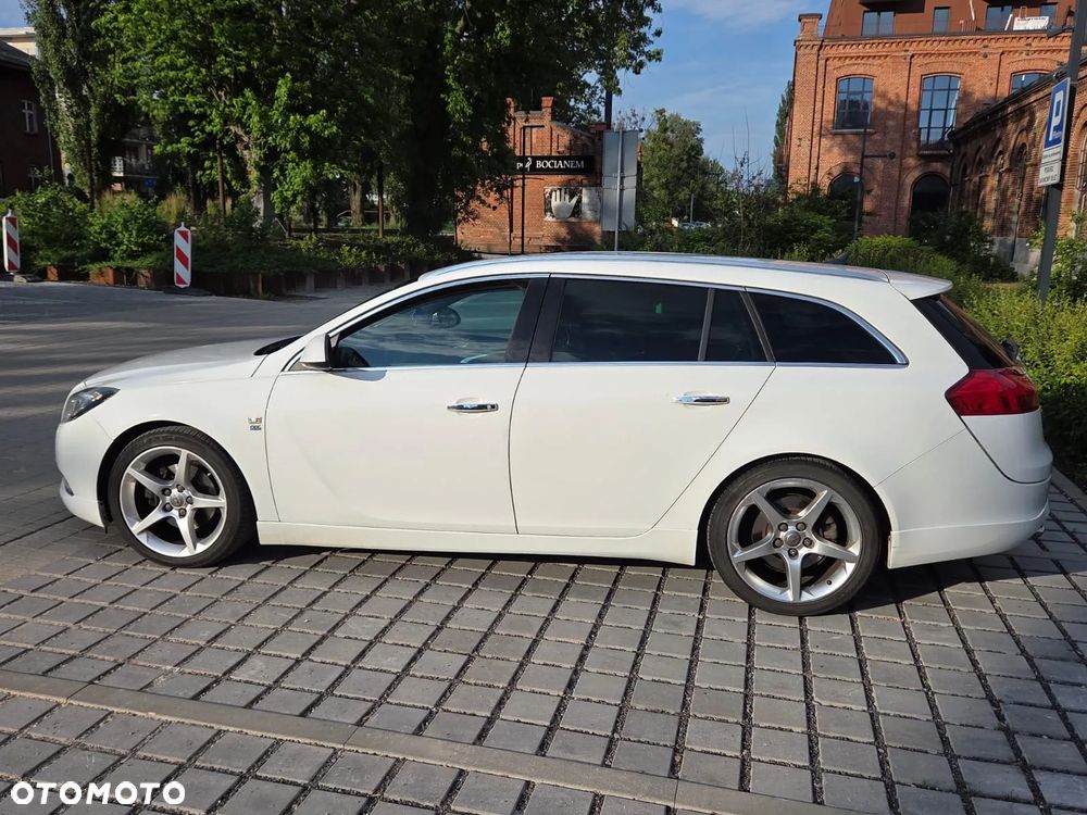Opel Insignia 2.0 CDTI EcoFLEX Cosmo - 2