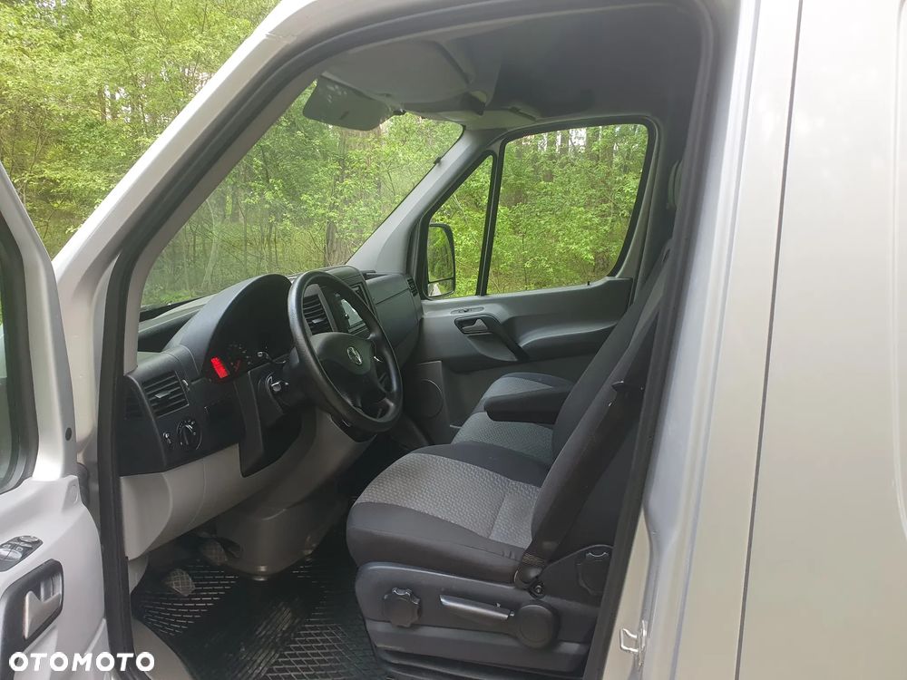 Volkswagen Crafter - 12