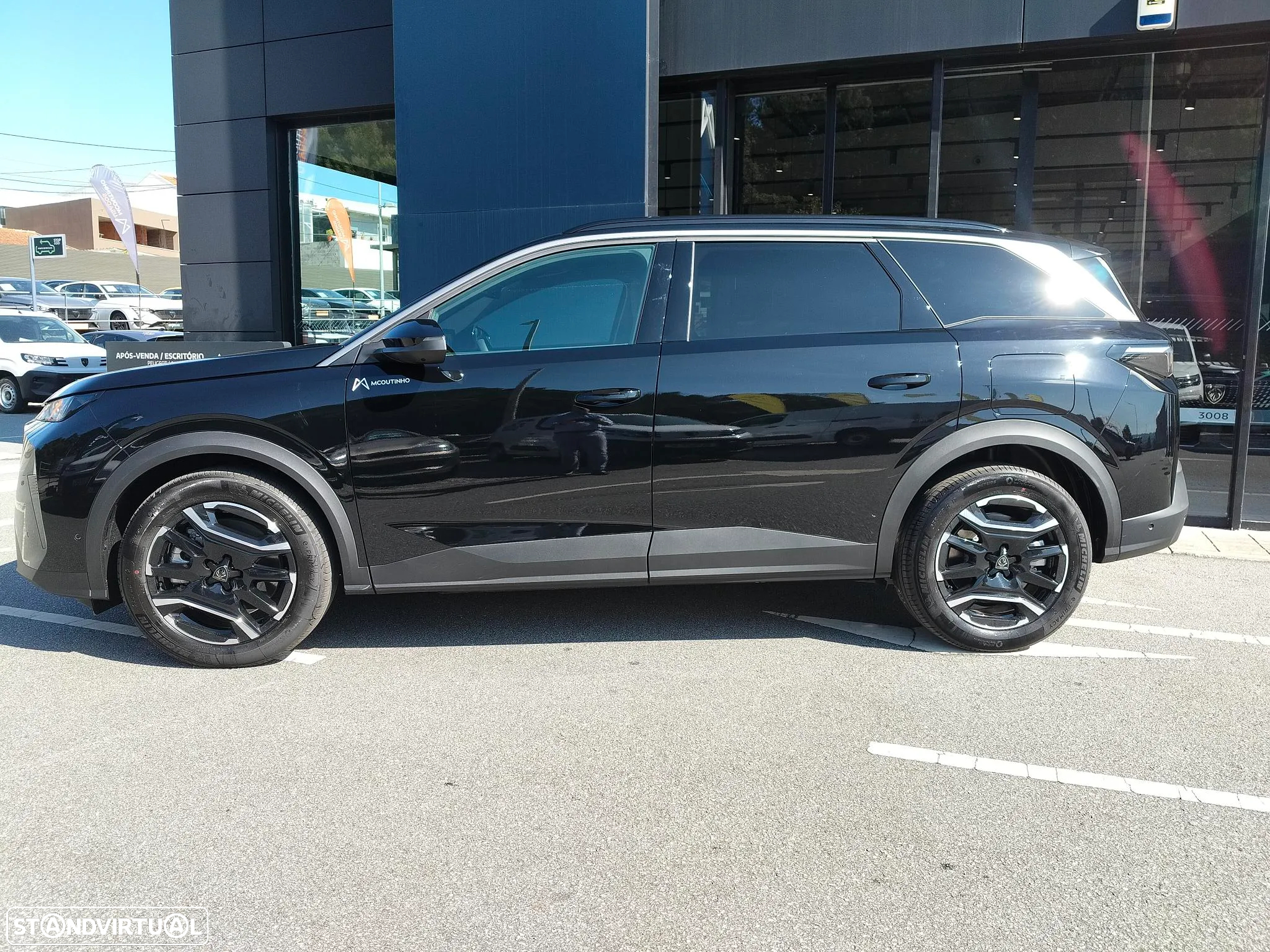 Peugeot E-5008 73 kWh Allure - 3