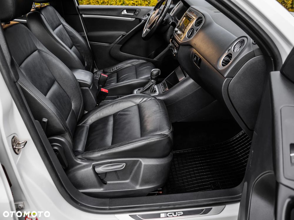 Volkswagen Tiguan - 14