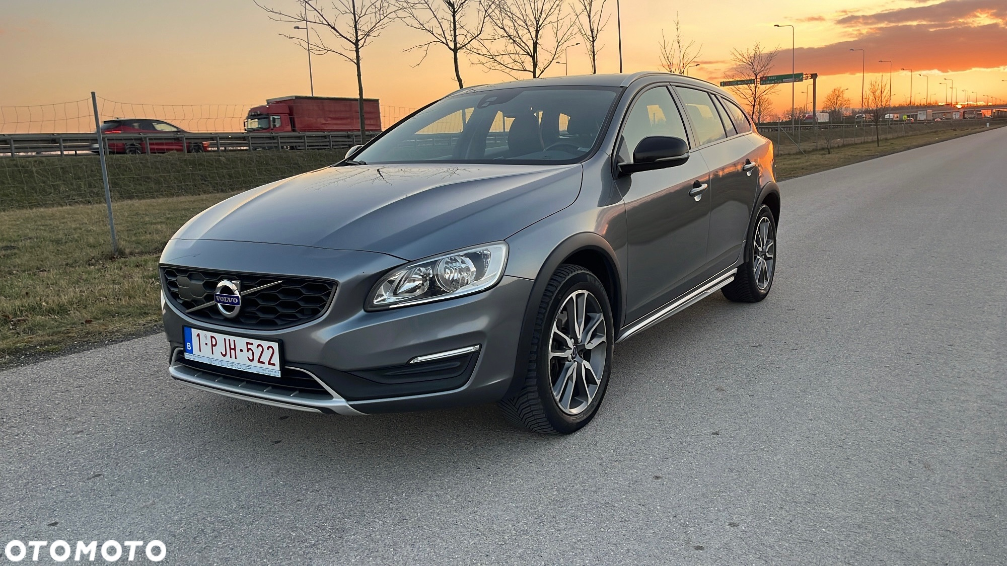Volvo V60 Cross Country D3 Geartronic - 9