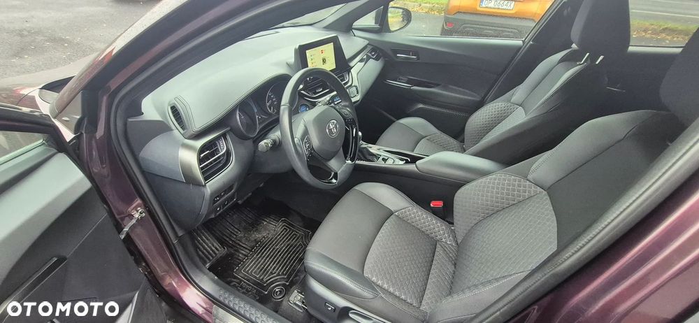 Toyota C-HR 1.8 Hybrid Prestige - 11