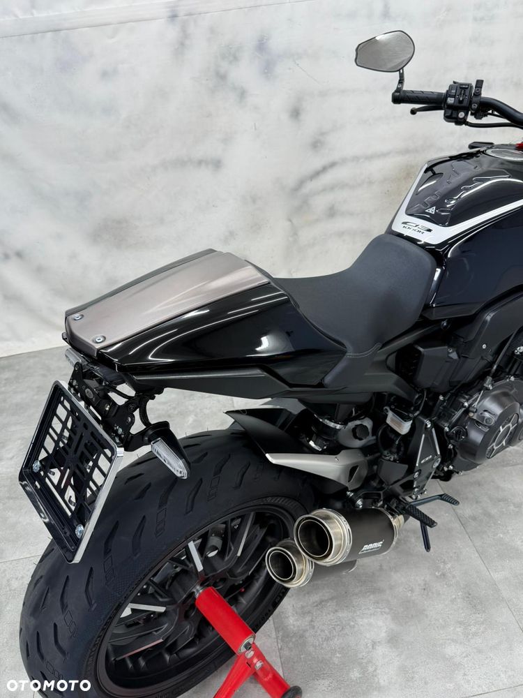 Honda CB - 20