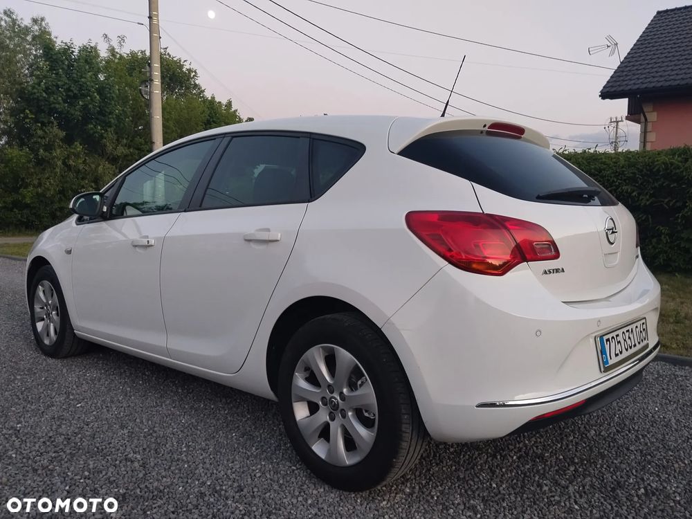 Opel Astra 1.4 T Cosmo - 10