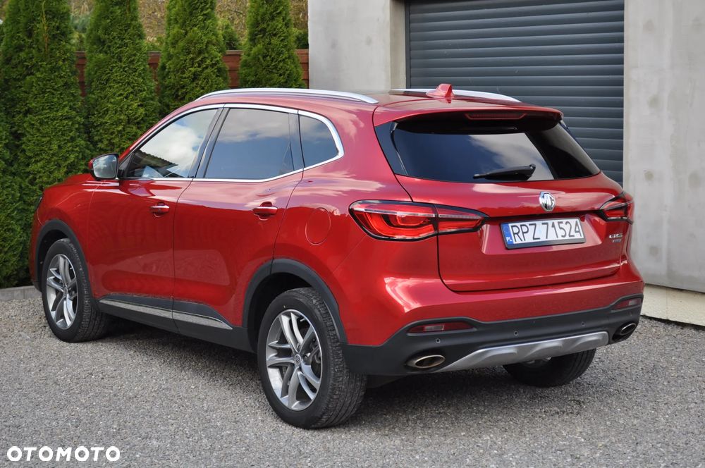 MG EHS 1.5T-GDI PHEV Luxury - 5