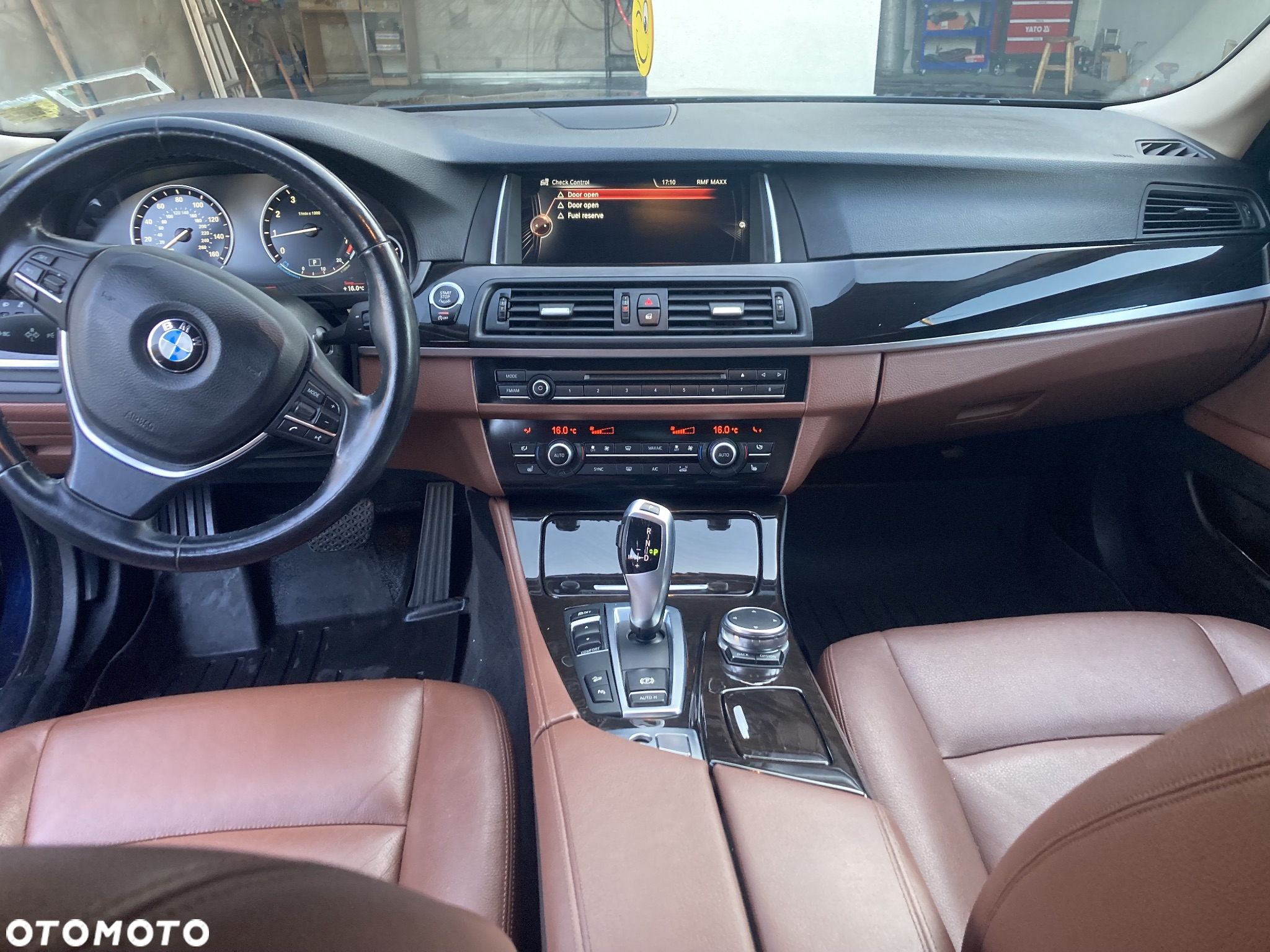 BMW Seria 5 535i xDrive Luxury Line - 11