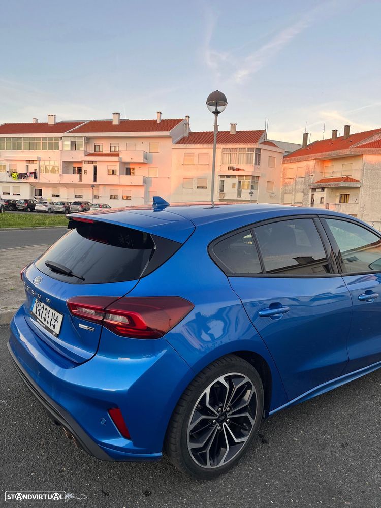 Ford Focus 1.0 EcoBoost Hybrid ST-LINE X - 8