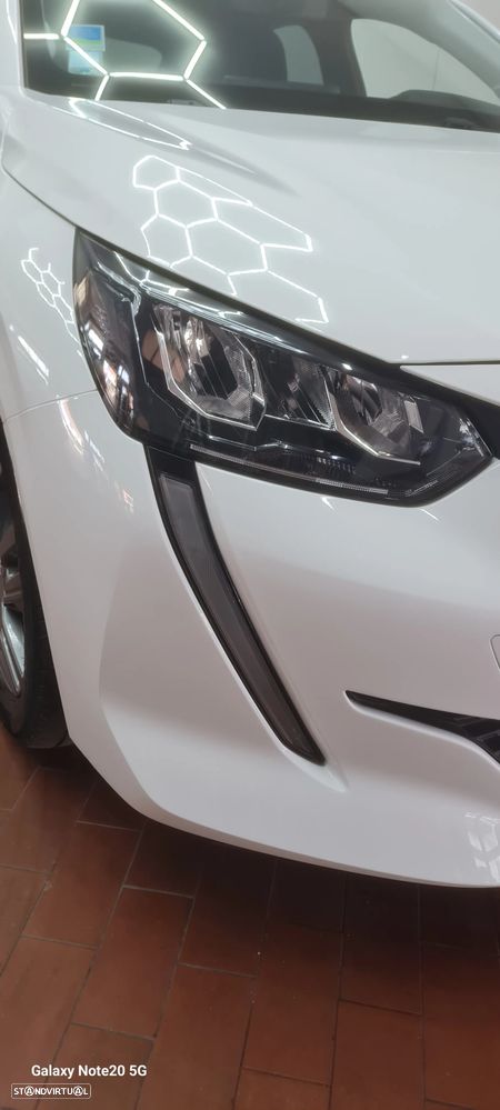 Peugeot 208 1.2 PureTech Like - 7