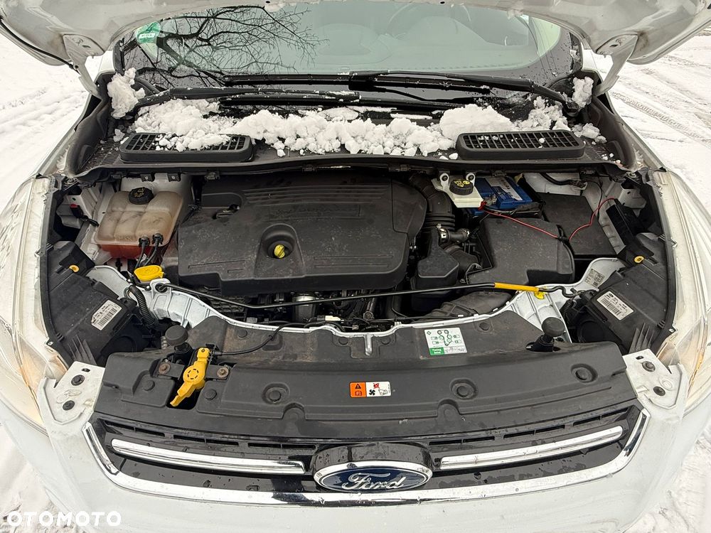 Ford Kuga 2.0 TDCi 4x4 Titanium - 24