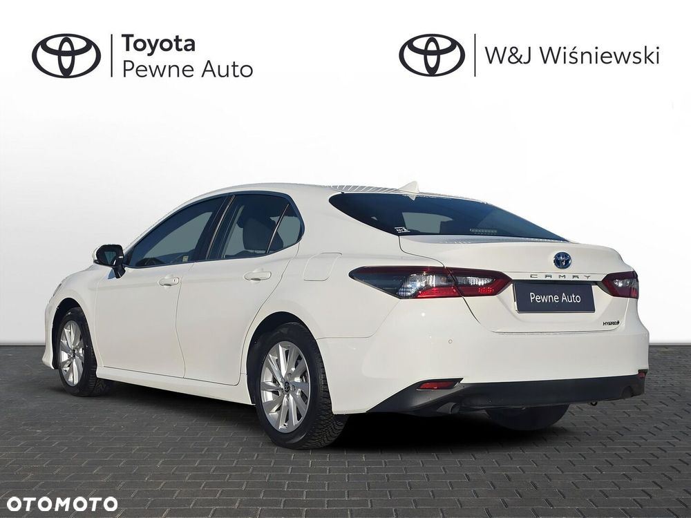 Toyota Camry 2.5 Hybrid Comfort CVT - 27