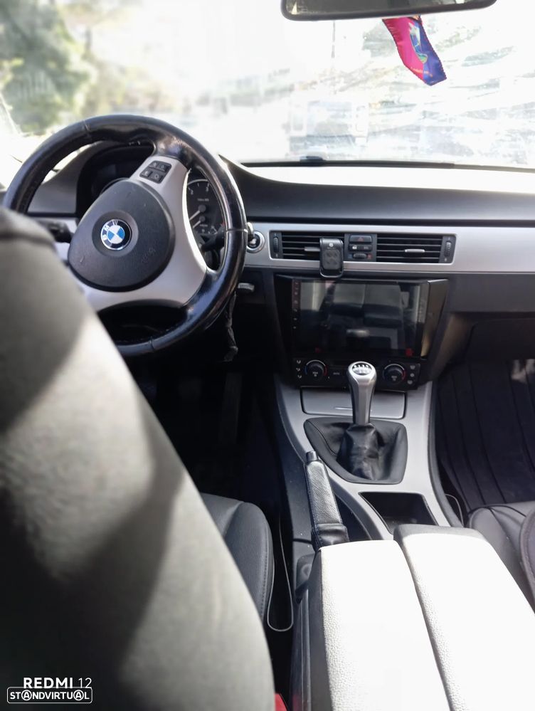 BMW 320 d - 5