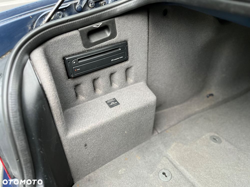 BMW Seria 5 520i - 10
