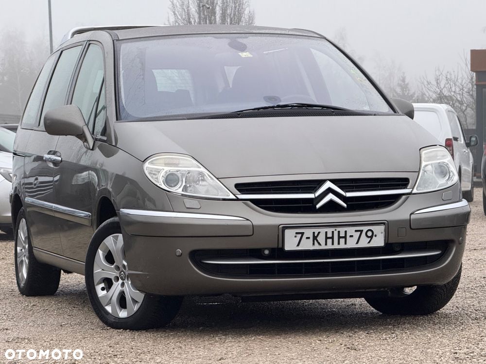 Citroën C8 2.0 16V Style - 18