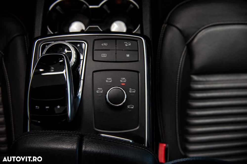 Mercedes-Benz GLS 350 d 4MATIC 9G-TRONIC AMG Line - 28