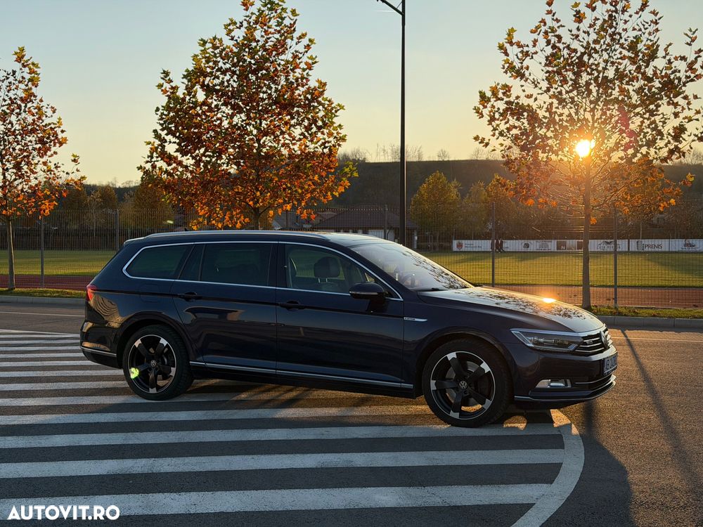 Volkswagen Passat Variant 2.0 TDI SCR 4Motion DSG Highline - 3