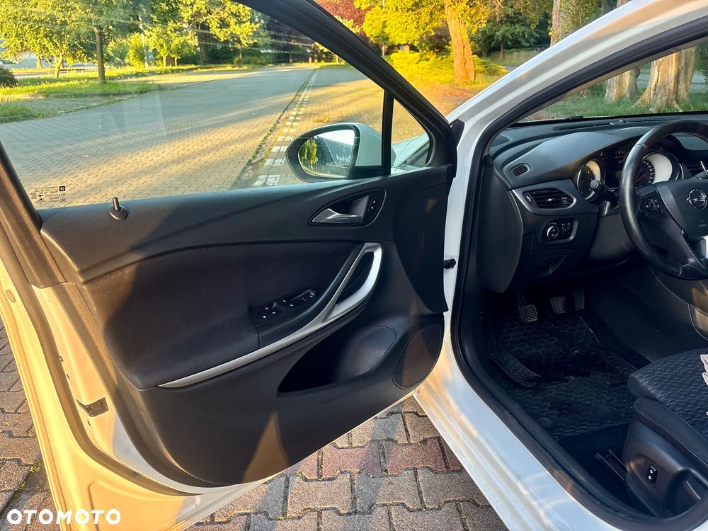 Opel Astra 1.6 CDTI Enjoy - 6