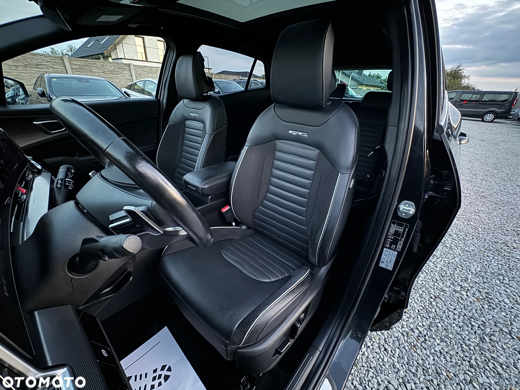 Kia Sportage 1.6 T-GDI AWD Plug-in Hybrid Paket GT-Line - 29