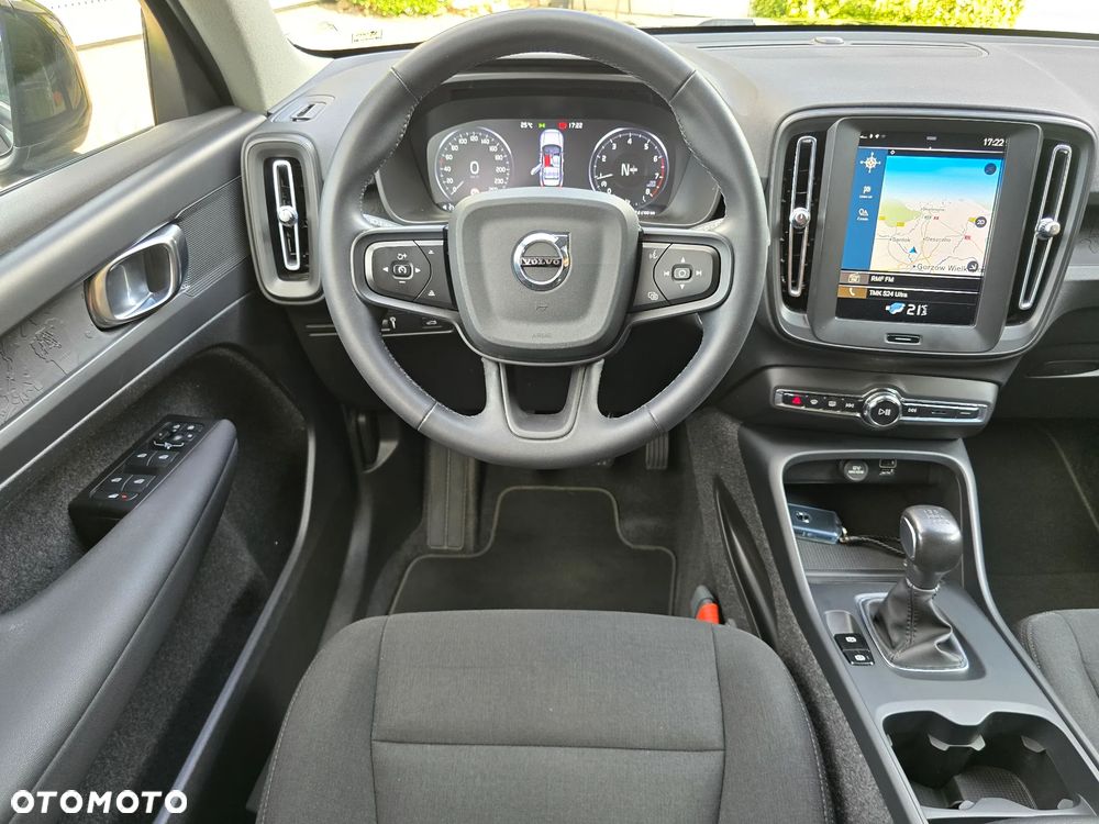 Volvo XC 40 - 20