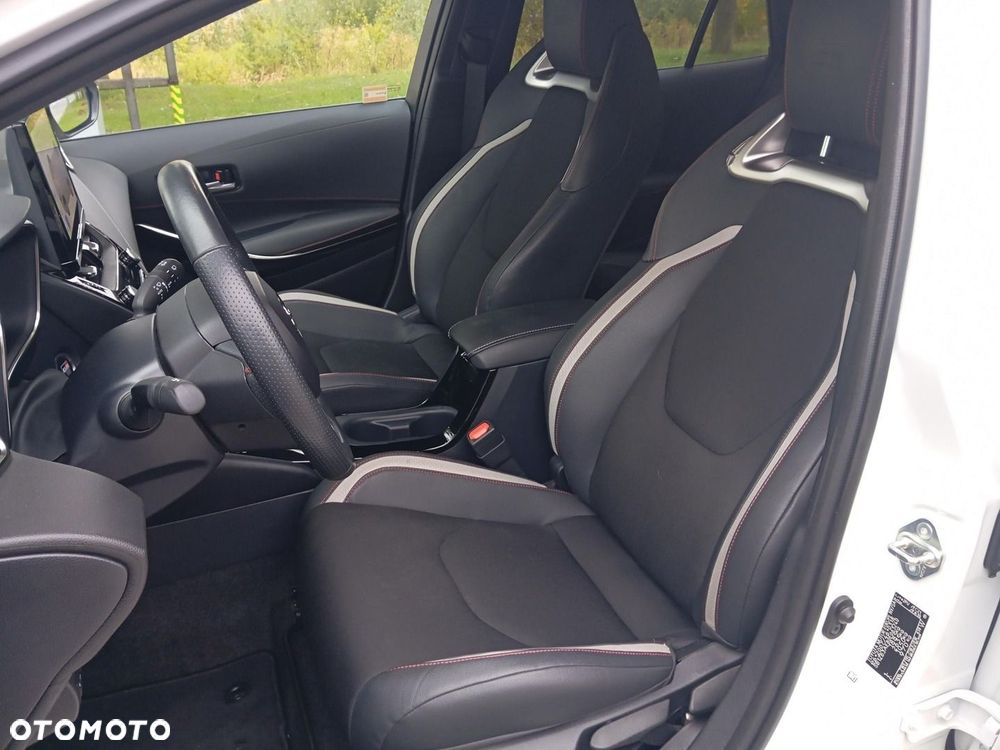 Toyota Corolla 1.8 Hybrid GR Sport - 15