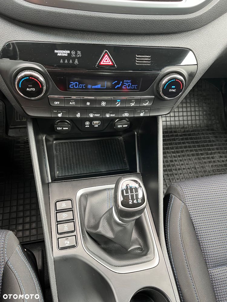Hyundai Tucson 2.0 CRDI Comfort 4WD - 20