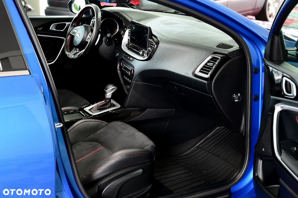 Kia ProCeed 1.6 T-GDI DCT7 OPF GT - 10