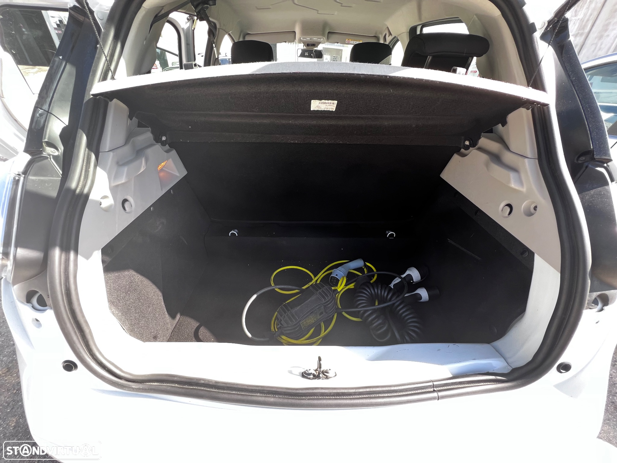 Renault Zoe (c/ Bateria) Life - 15